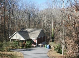 428 Riverview Dr, Asheville, NC 28806
