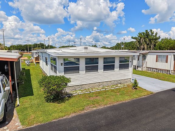 5th image of 841 Hickory Hill Dr