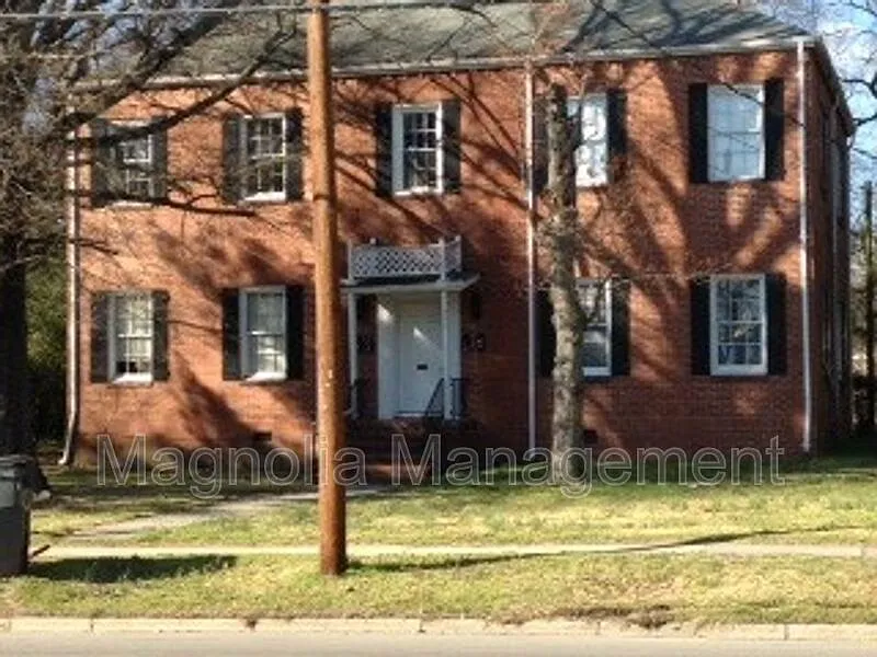 415 Andrews Ave #1