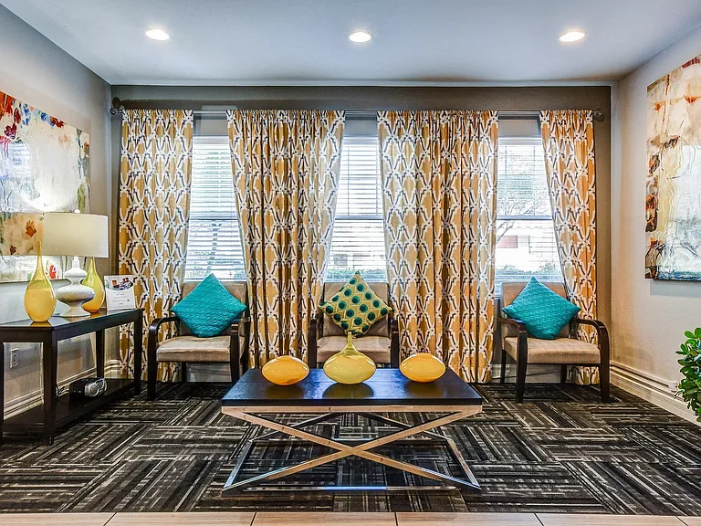 Ravello Townhomes — Photo 12