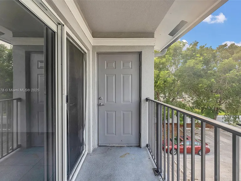 15400 SW 284th St #1312 — Photo 18