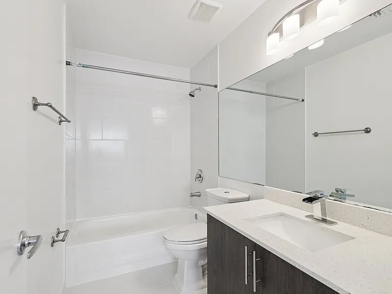 Windsor Castle Townhome Community — Photo 121