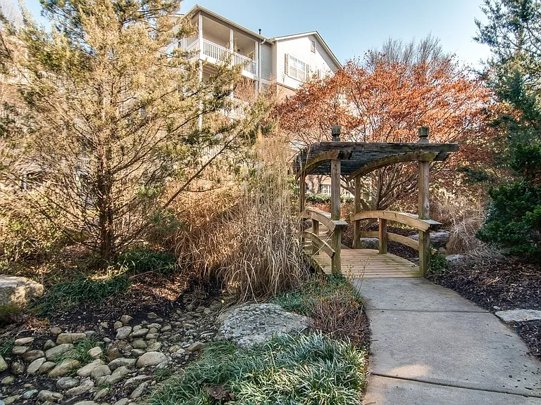 2025 Woodmont Blvd #106 — Photo 34