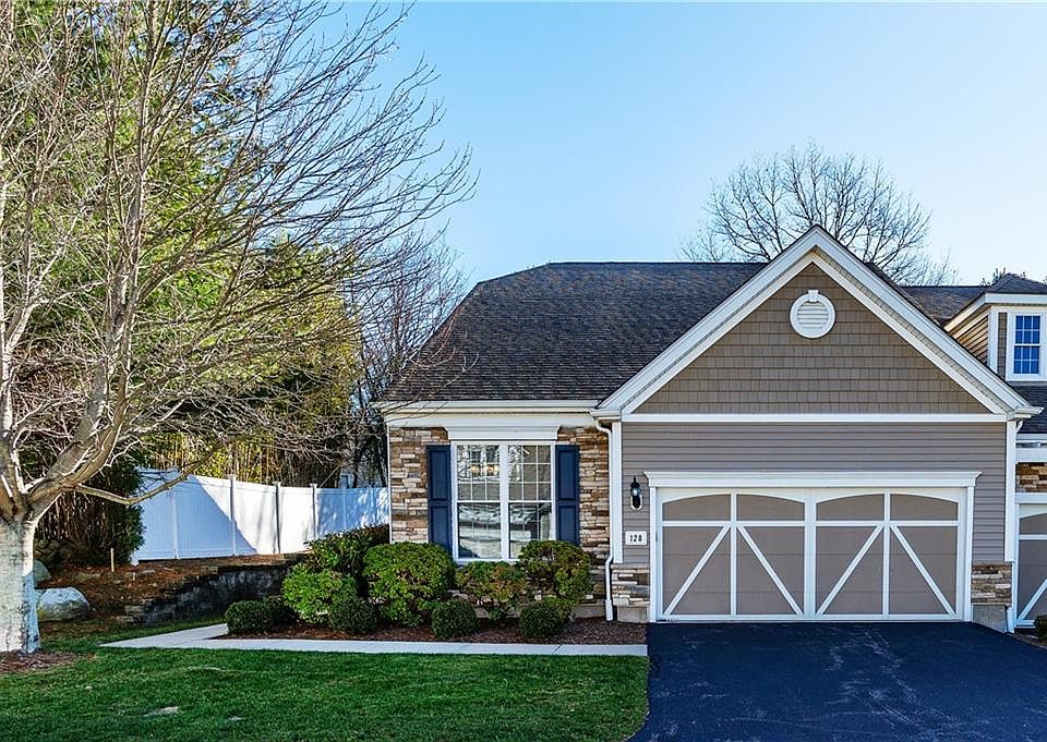 1st image of 128 Camden Ct