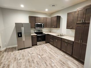 16 S Frederick Ave #2, Oelwein, IA 50662