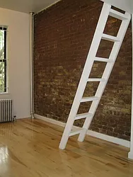 Rented by Tower Brokerage