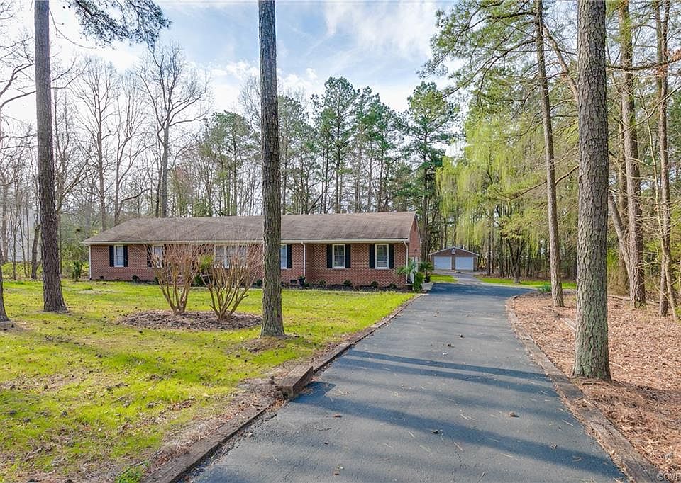 1st image of 3913 Pheasant Chase Pl