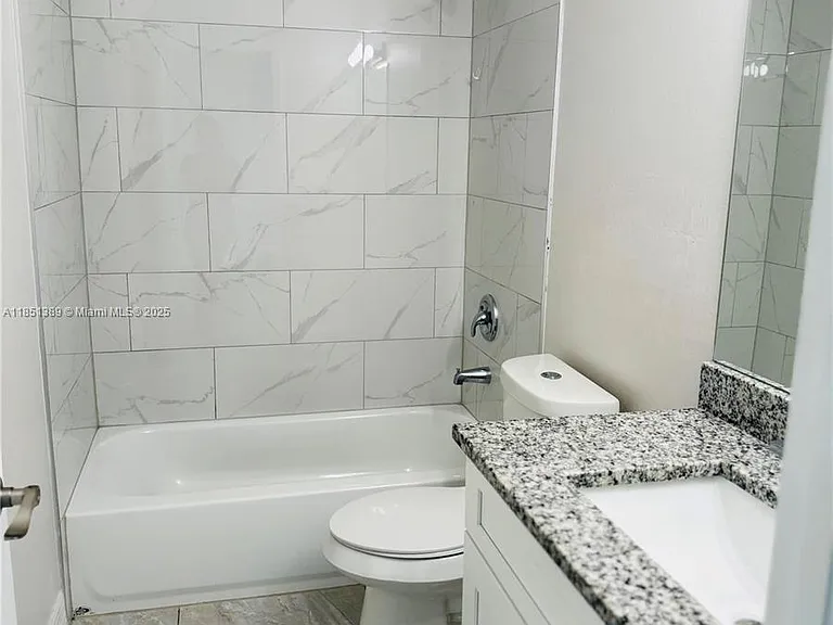 1110 Augusta St E #1110 — Photo 14