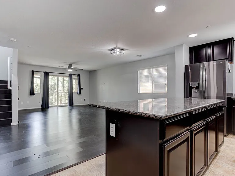 7724 Vibrant Thread Ct — Photo 12