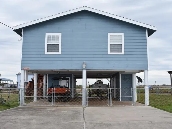 705 County Road 201, Sargent, TX 77414