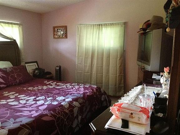 4th image of 1175 Clovernook Dr