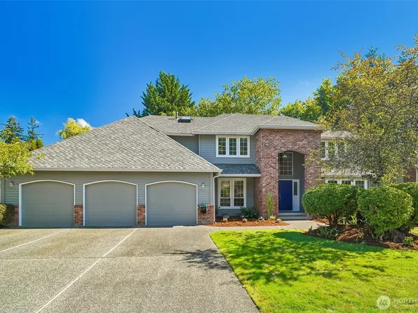 2122 221st Place NE, Sammamish, WA 98074