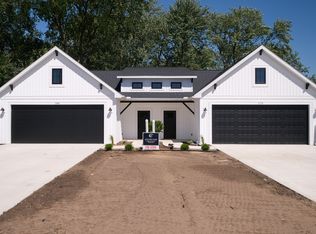 160 N Miller Rd, Saginaw, MI 48609