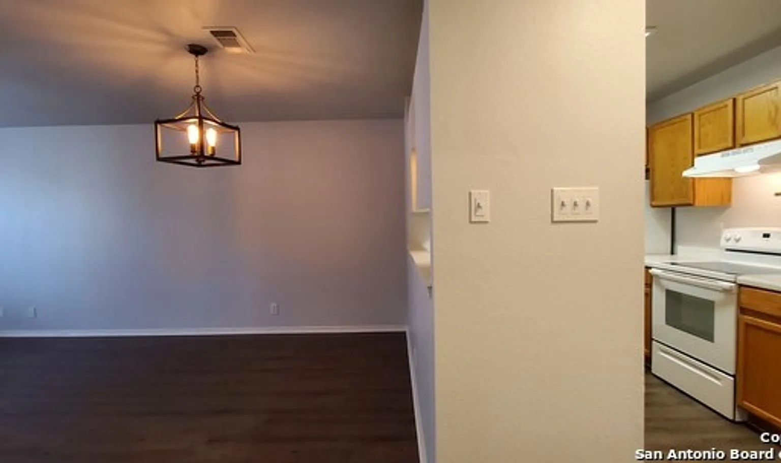 2-Bed Apartment in the Heart of Universal City — Photo 1