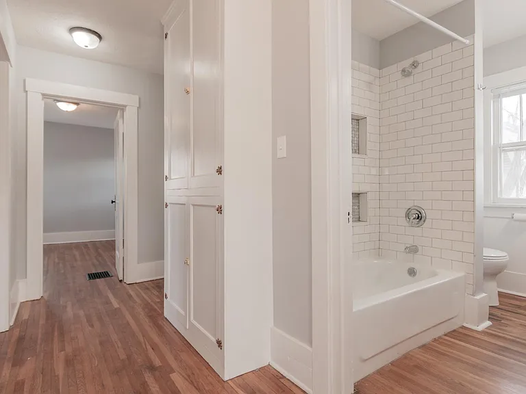3026 Sewell St — Photo 12