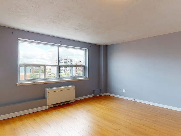335 Cooper St — Photo 24