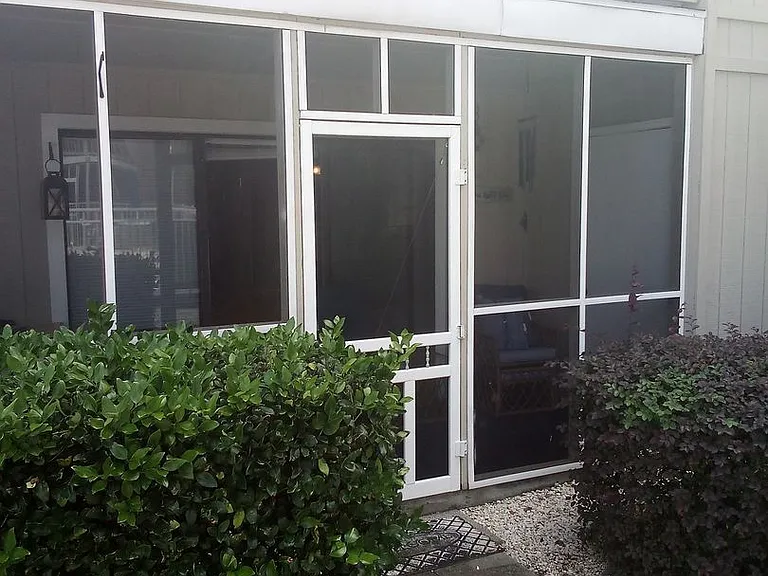 1870 Auburn Ln #20-A — Photo 5