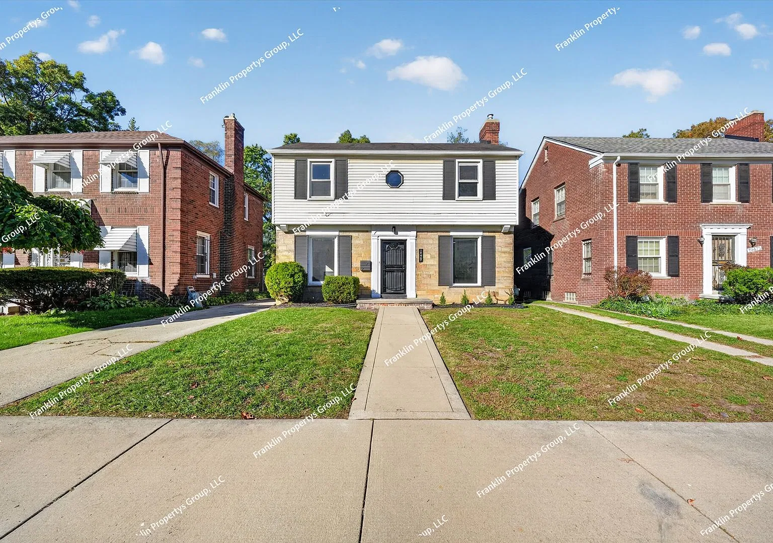 Completely Remodeled Brick Colonial in Detroit — Photo 2