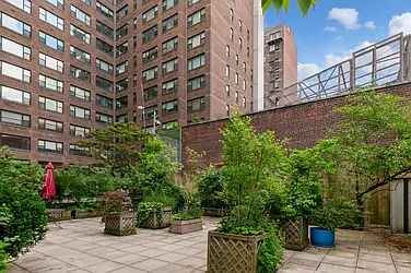 340 East 64th Street #2C in Lenox Hill, Manhattan | StreetEasy