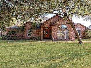110 Forest Haze Cir, Crawford, TX 76638
