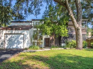 8104 N River Shore Dr, Tampa, FL 33604