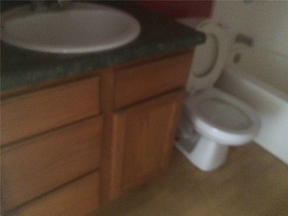 3rd image of 5068 Hodson Dr