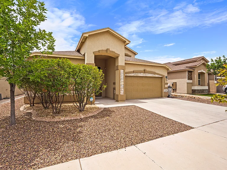 12540 Arrow Weed Dr — Photo 3