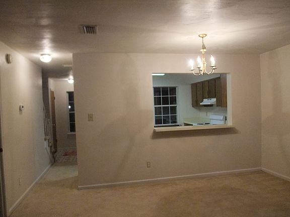 4th image of 3909 Lantana Pl