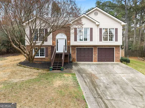 5920 Branden Hill Ln, Buford, GA 30518