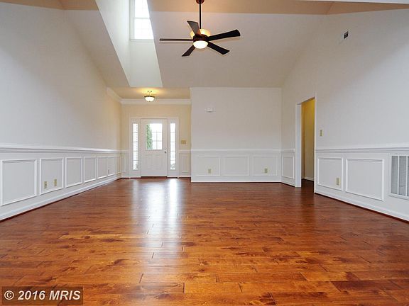 4th image of 7013 Radford Dr