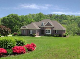 331 River Pointe Cir NE, Charleston, TN 37310