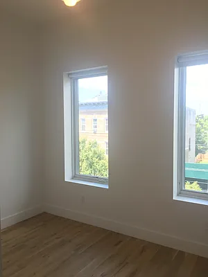 Rented by BRICK & GALO REALTY CORP | media 46