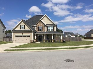 102 Hills Lorough Loop, Jacksonville, NC 28546