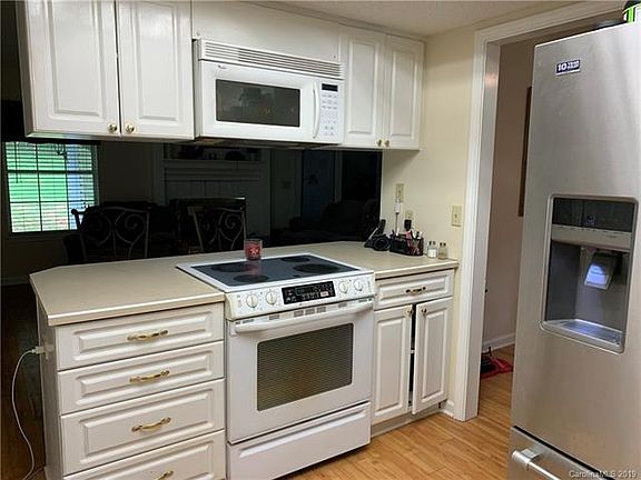 5th image of 105 Cherrywood Ln