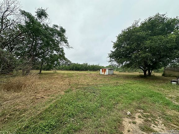 4th image of 765 COUNTY ROAD 6713