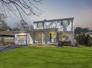 905 Progressive Ln, Monona, WI 53716