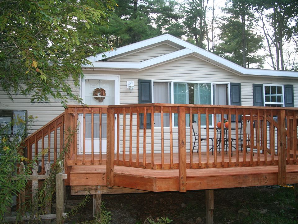 239 Pine Way