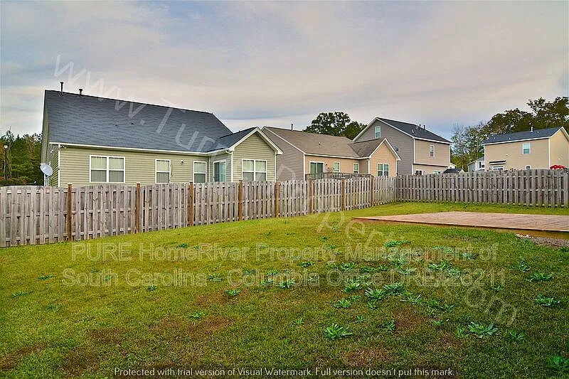 3 bed, 2.5 bath, 1909 sqft, $1,925 — Photo 4
