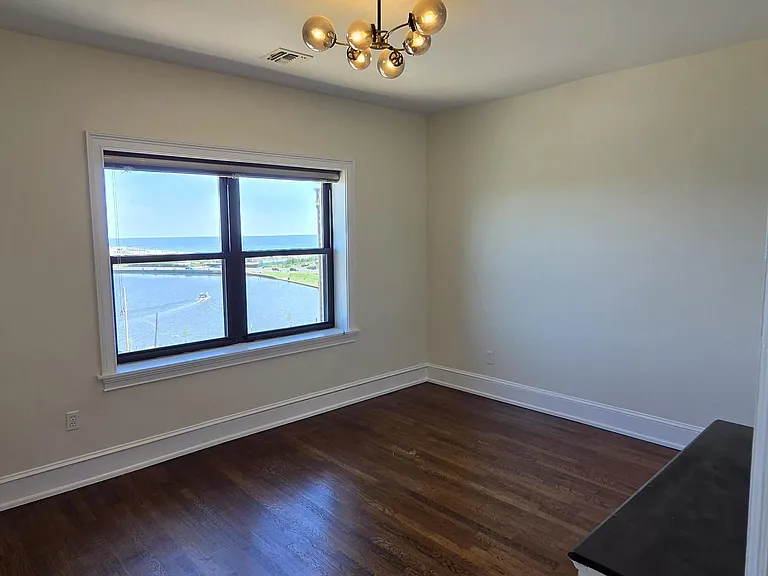 1700 Webb St #5B — Photo 11