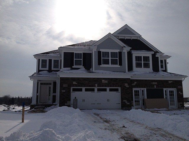 1st image of 27 W 155 E Breme Lot 1901