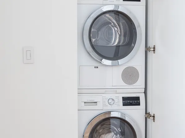 540 West 49th Street image 8 of 12