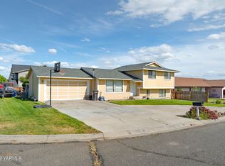 201 S 74th Ave, Yakima, WA
