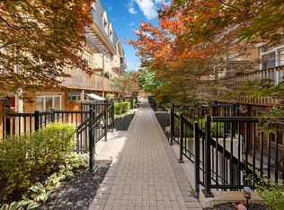 380 Hopewell Ave #121, Toronto, ON M6E2S2