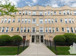 4501 N Malden St APT 3C, Chicago, IL 60640