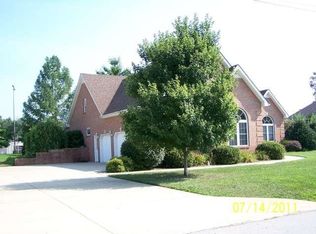 214 The Tenth Fairway, Russellville, KY 42276