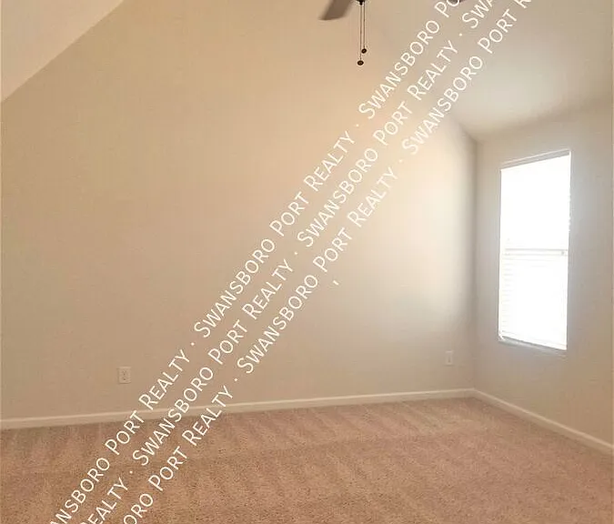 411 Cyrus Thompson Dr — Photo 36