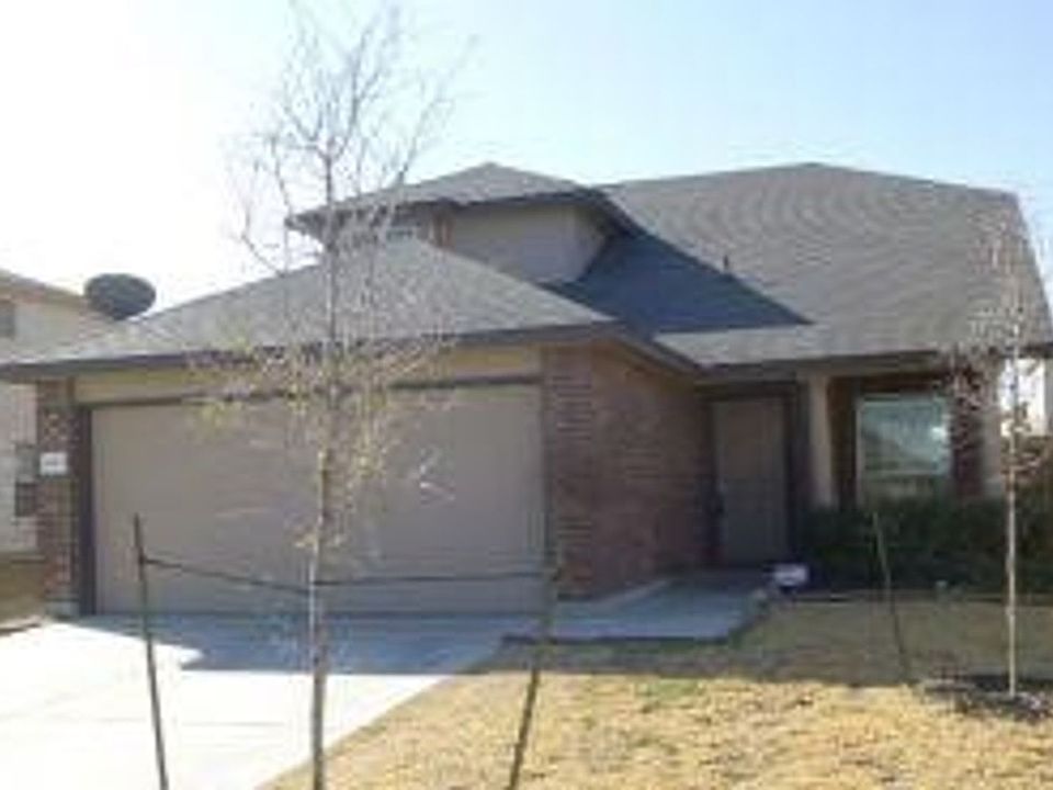 1st image of 4904 Bayer Hollow Dr