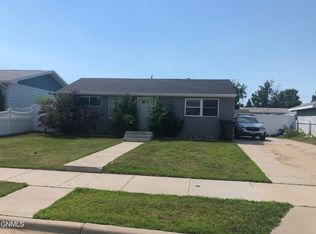 2407 7th Ave E, Williston, ND 58801