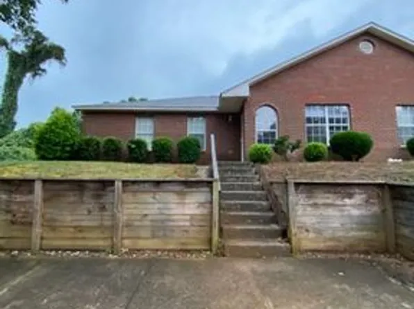 1139 Northlake Dr, Auburn, AL 36832