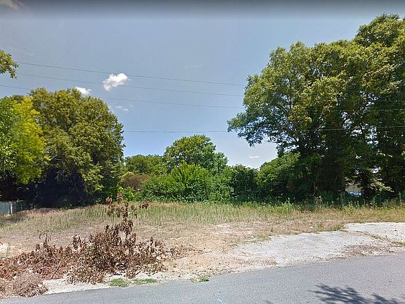 4th image of 420 Farley Ave